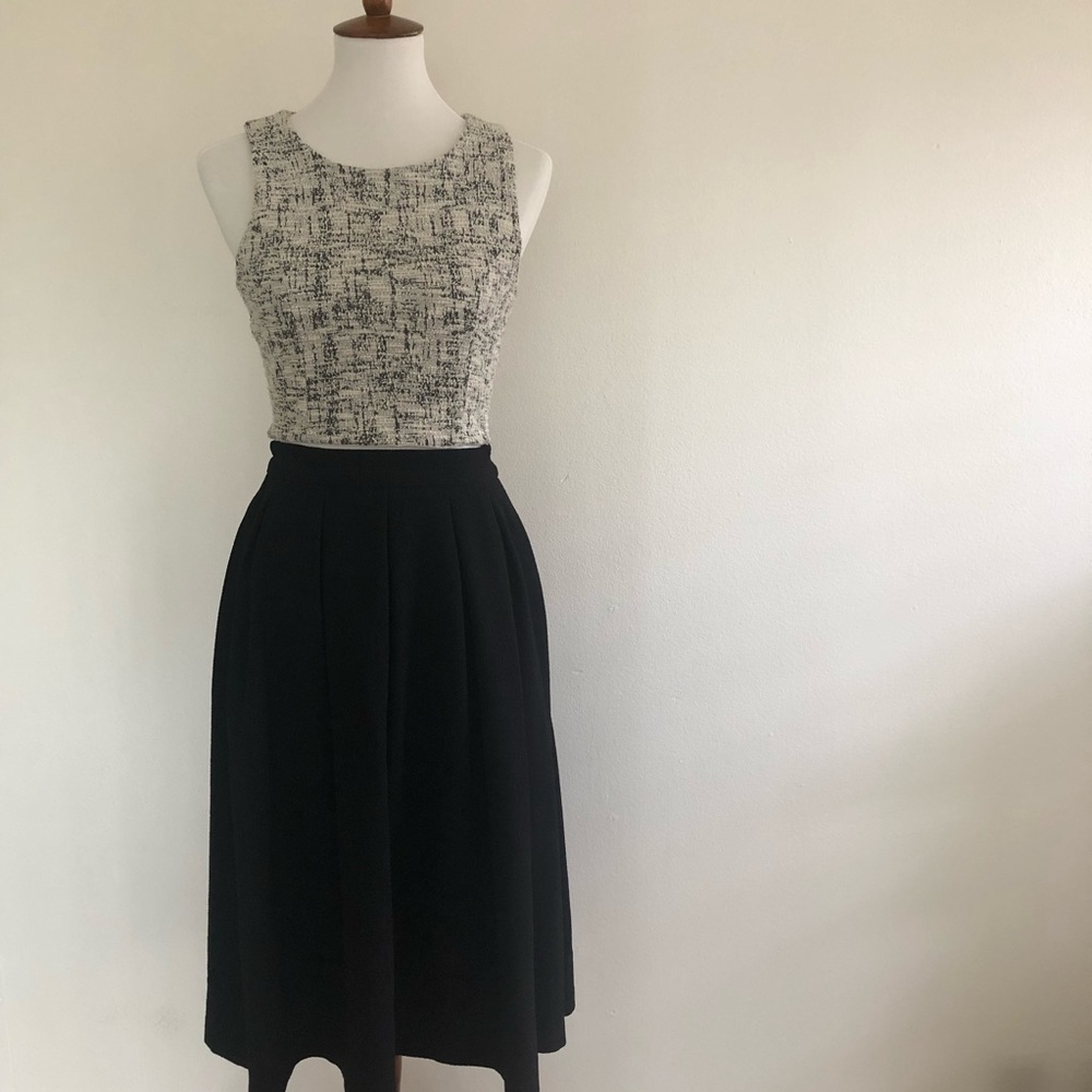 Full skirt